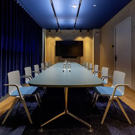 B'mine דיסלדורף