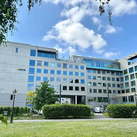 B'mine Duesseldorf, Worldhotels Crafted 4*