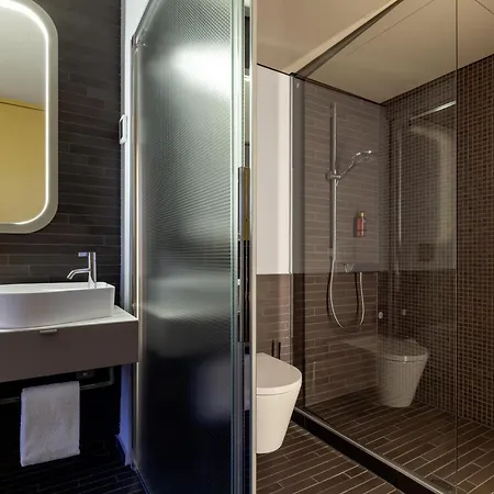 B'mine Duesseldorf, Worldhotels Crafted 4*