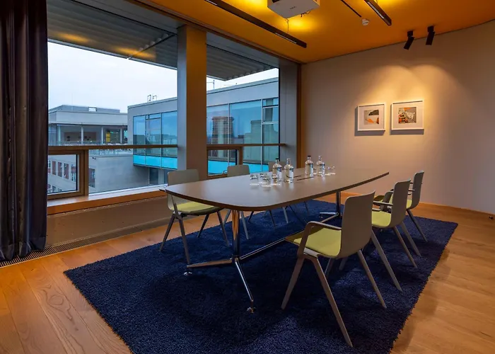 B'mine 杜塞尔多夫