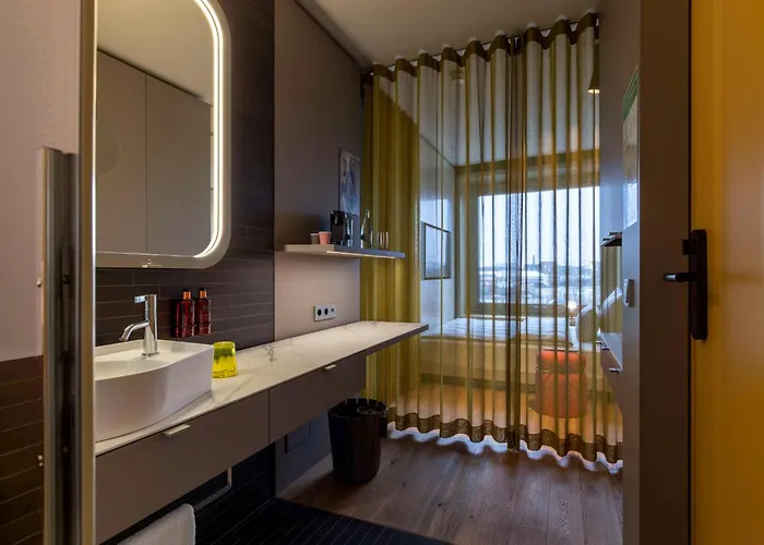 B'mine 杜塞尔多夫