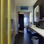 B'mine Hotel